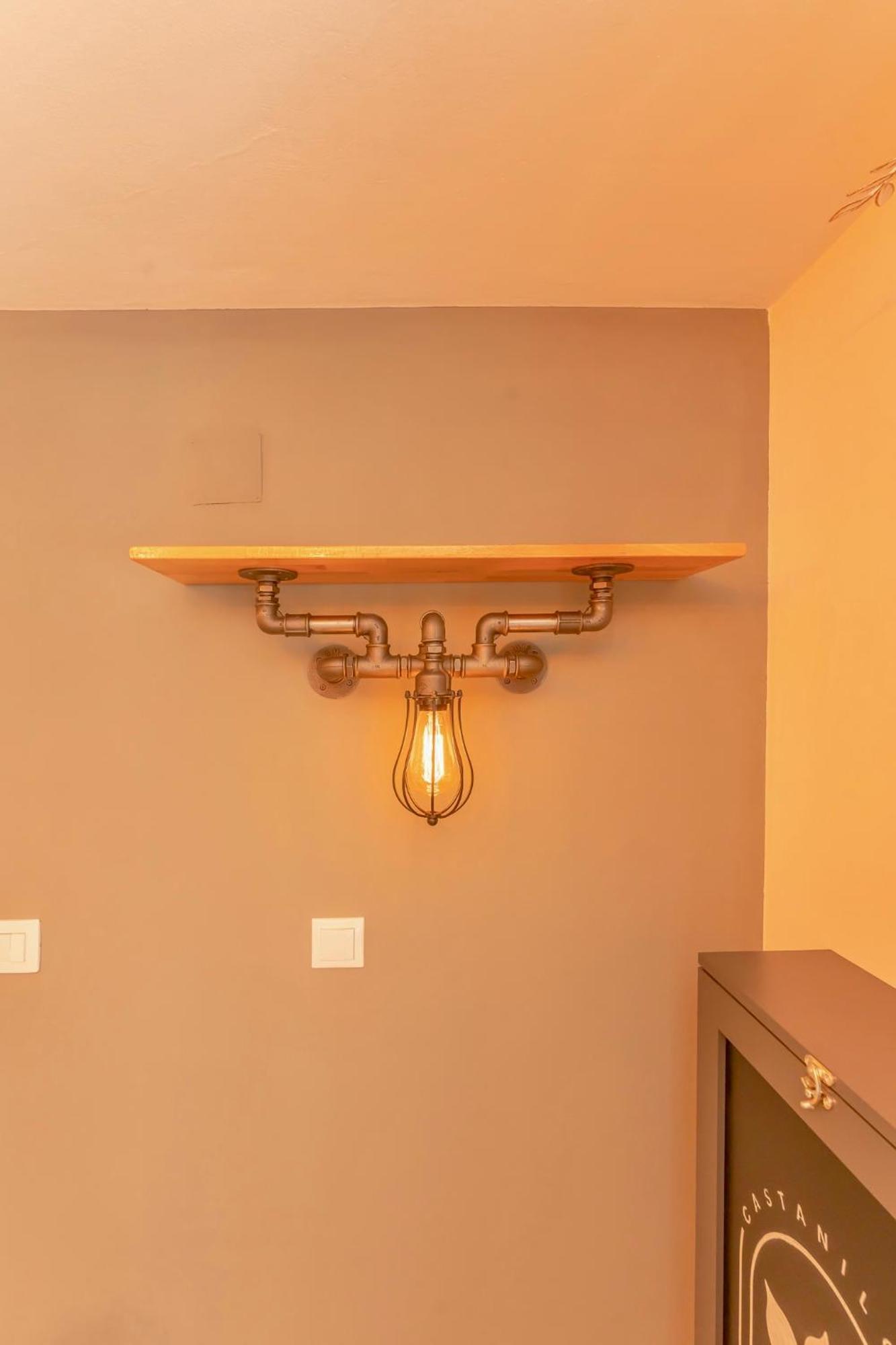 Castanilor 6 - Hip Industrial Apartment Close To City Centre Braşov Dış mekan fotoğraf