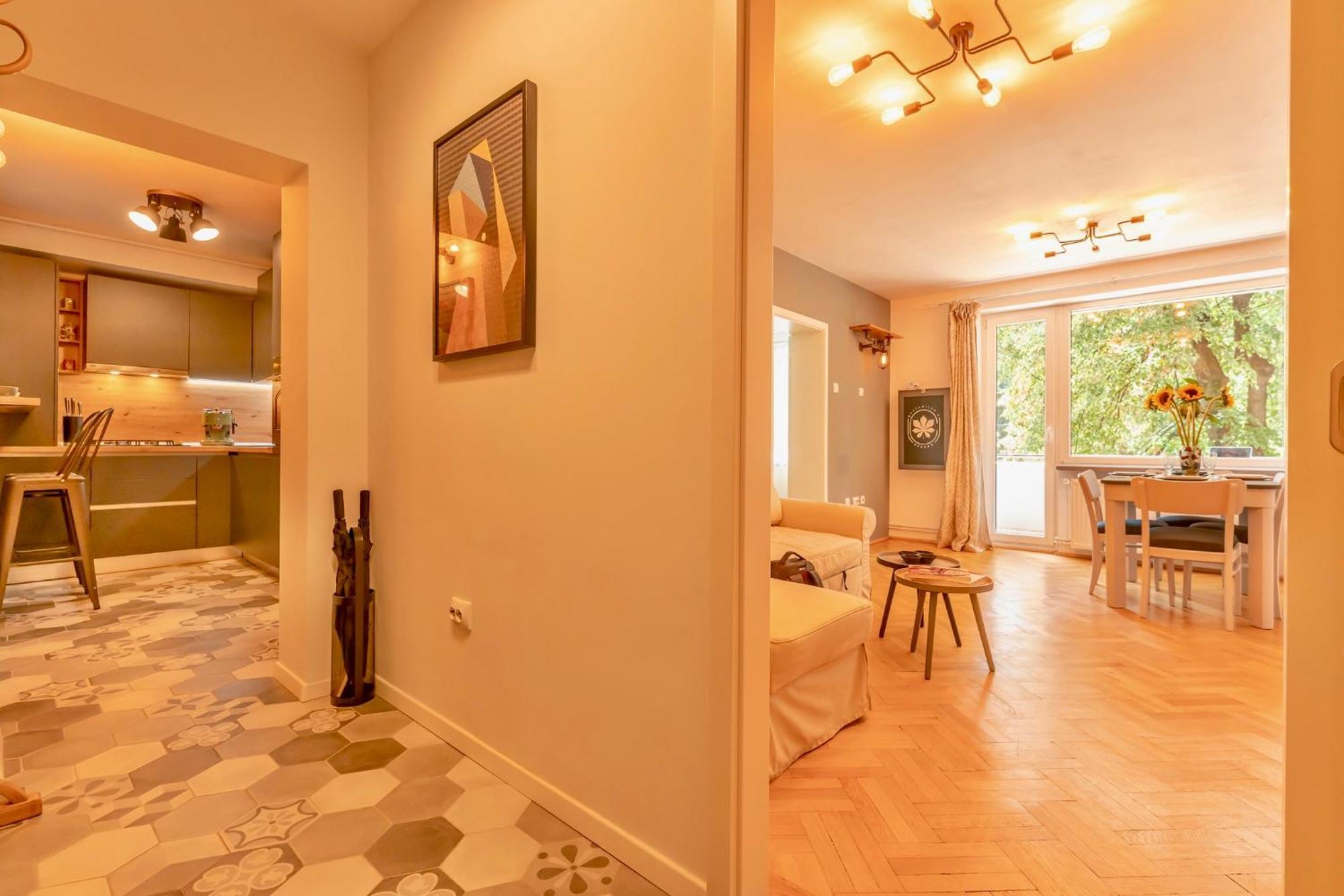 Castanilor 6 - Hip Industrial Apartment Close To City Centre Braşov Dış mekan fotoğraf